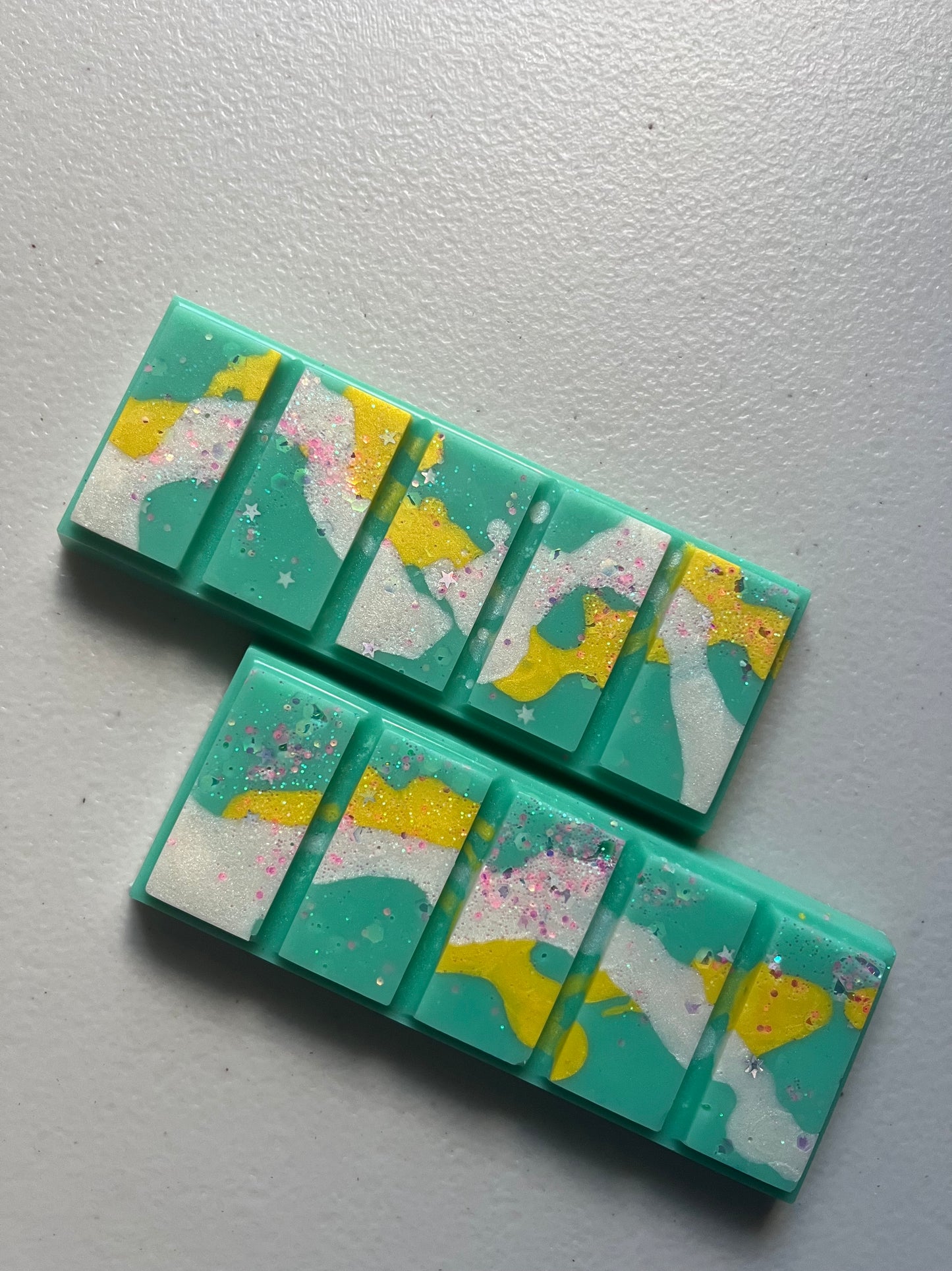 100% Soy Wax Snap Bars                                Select 3 Snap Bars for $12 💜